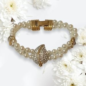 Vintage Butler Faux Pearl Leaf Bracelet